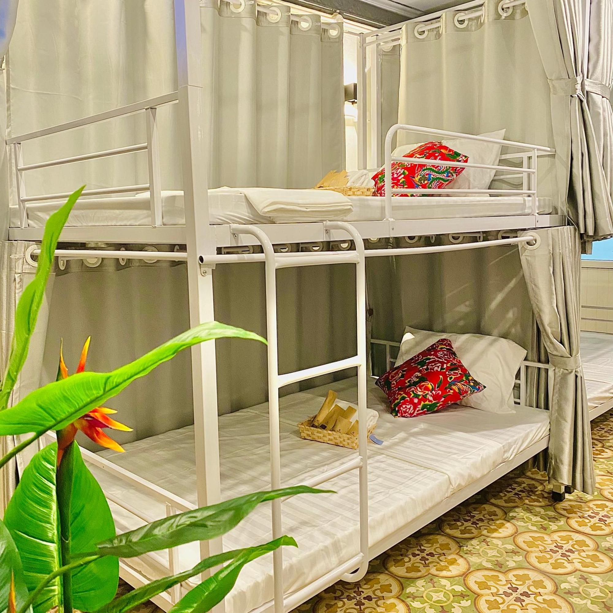 Hanoi Vibes Hostel Exterior photo