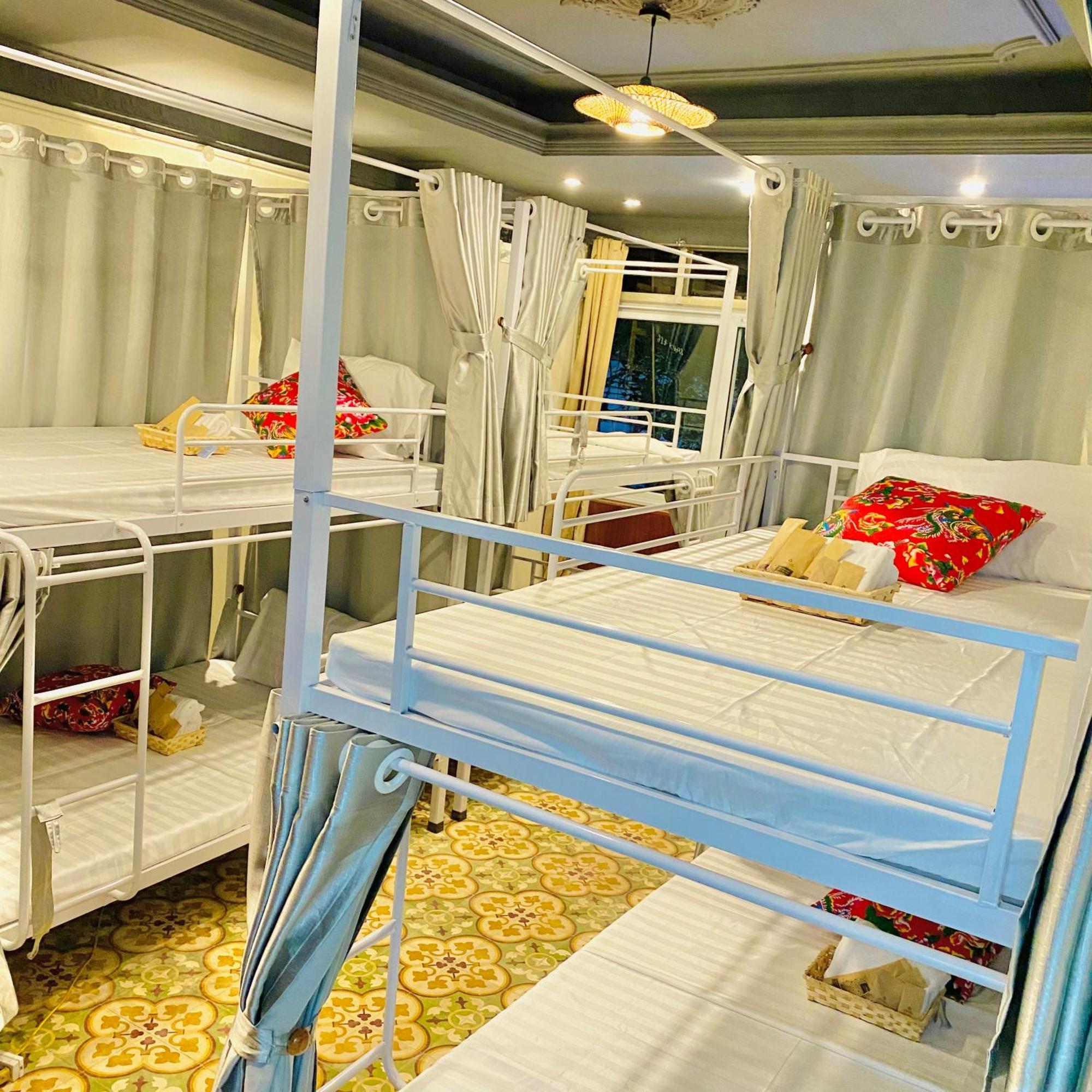 Hanoi Vibes Hostel Exterior photo