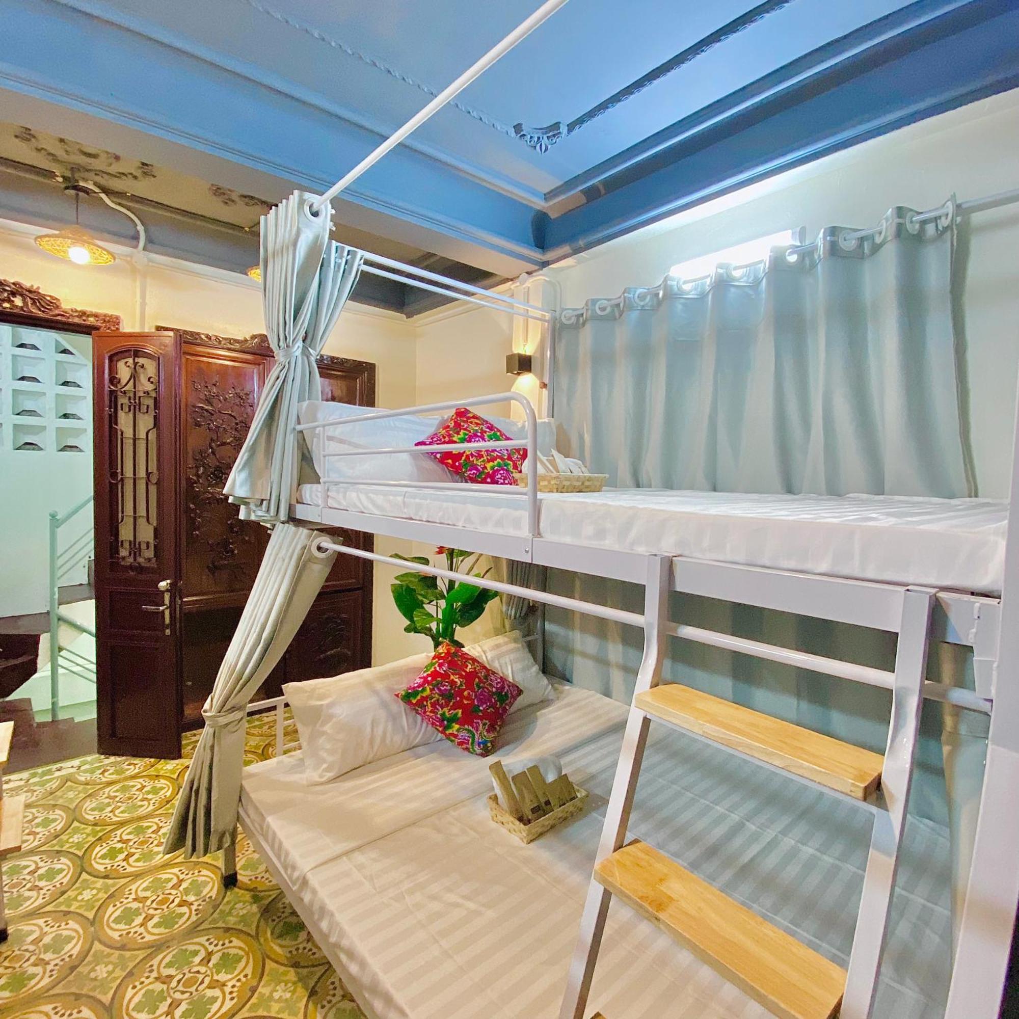 Hanoi Vibes Hostel Exterior photo
