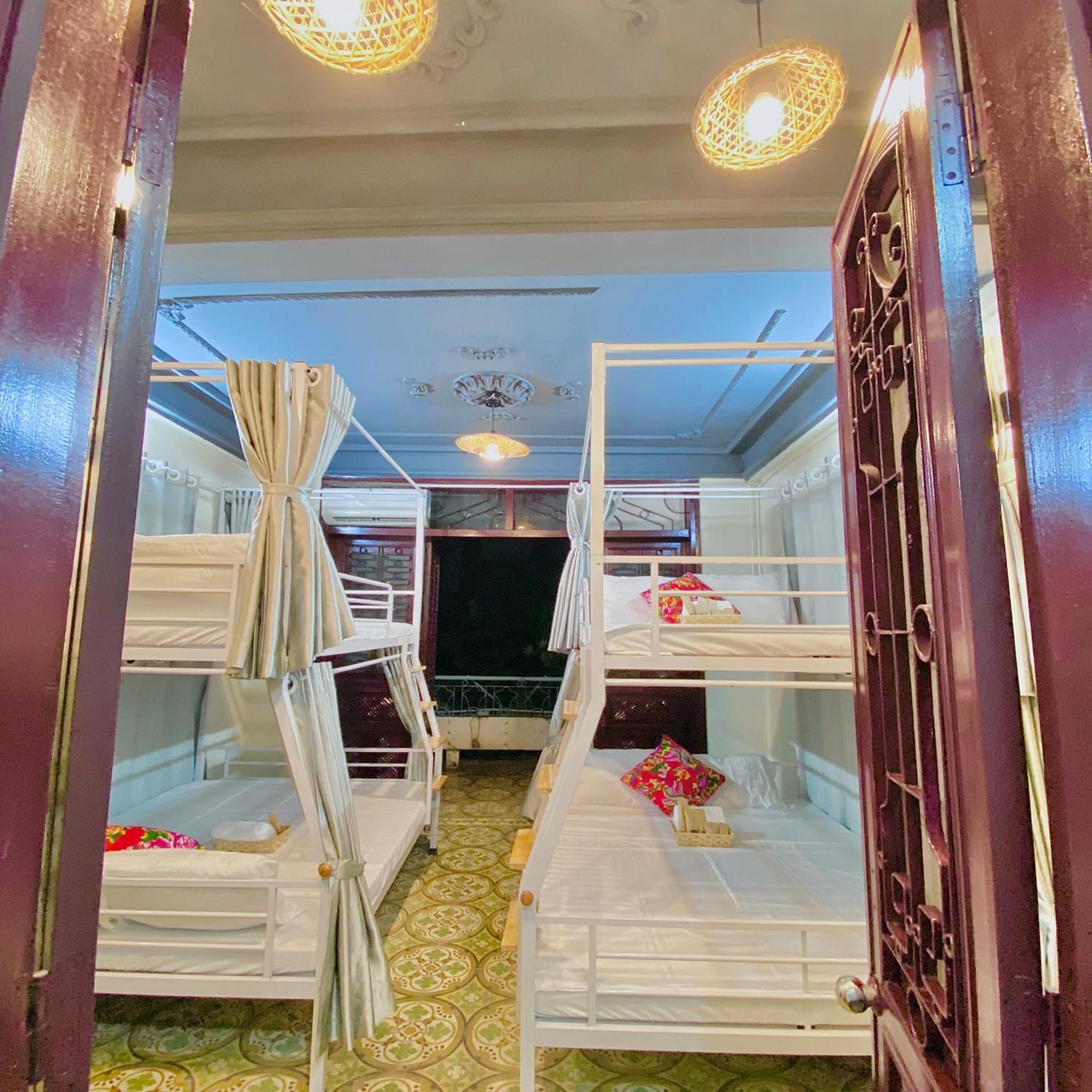Hanoi Vibes Hostel Exterior photo